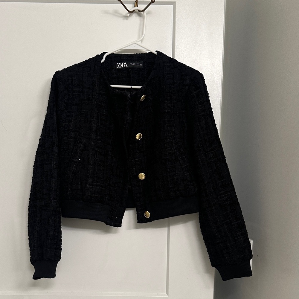 Zara Women's Black Textured Cropped Jacket with Gold Buttons
